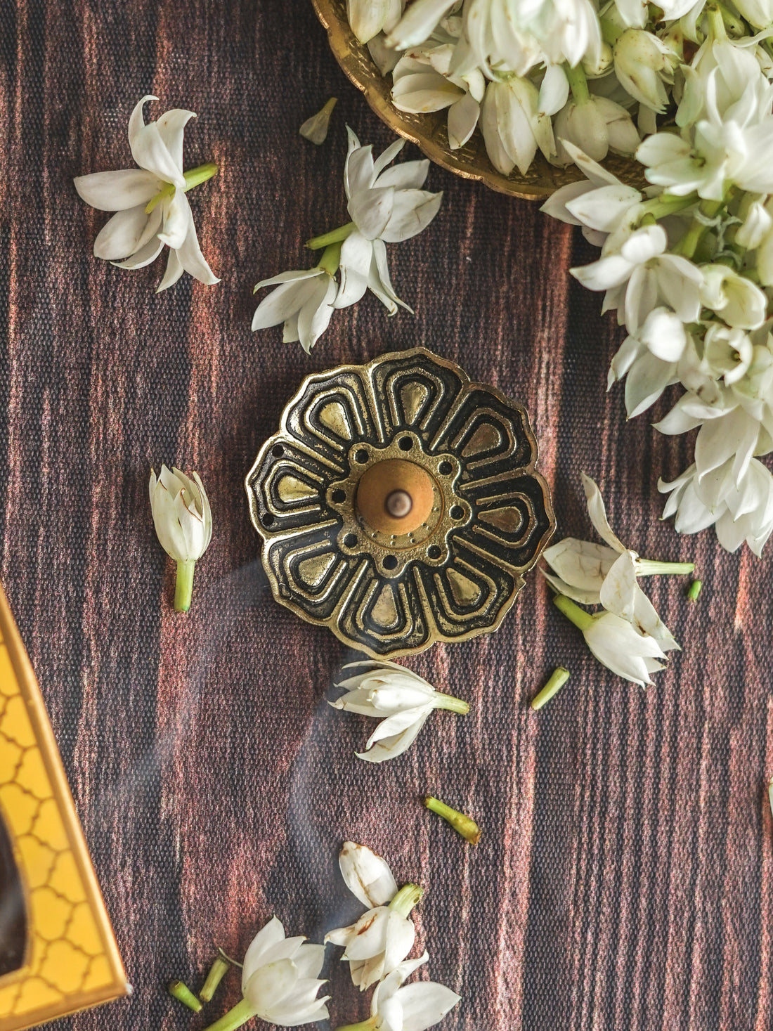 Ayurveda Incense Cone Gift Set – Vata | Tuberose Jasmine | Includes Metal Cone Burner
