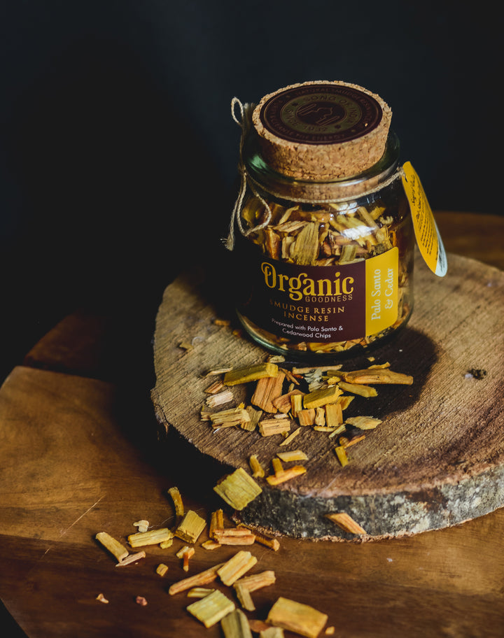 Palo Santo & Cedar Organic Goodness Resin Incense – 100g