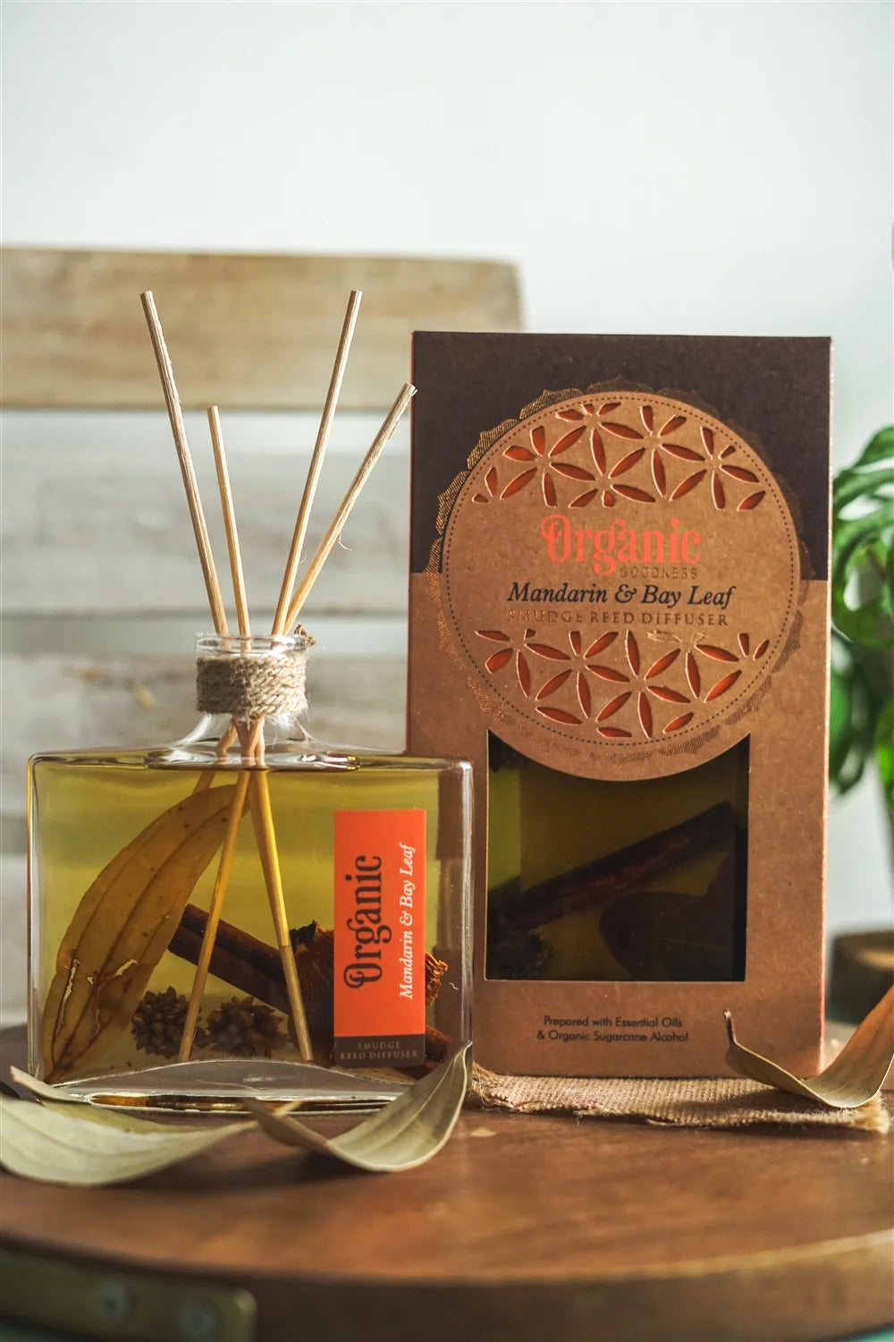 Organic Goodness Smudge Reed Diffuser - Mandarin & Bay Leaf