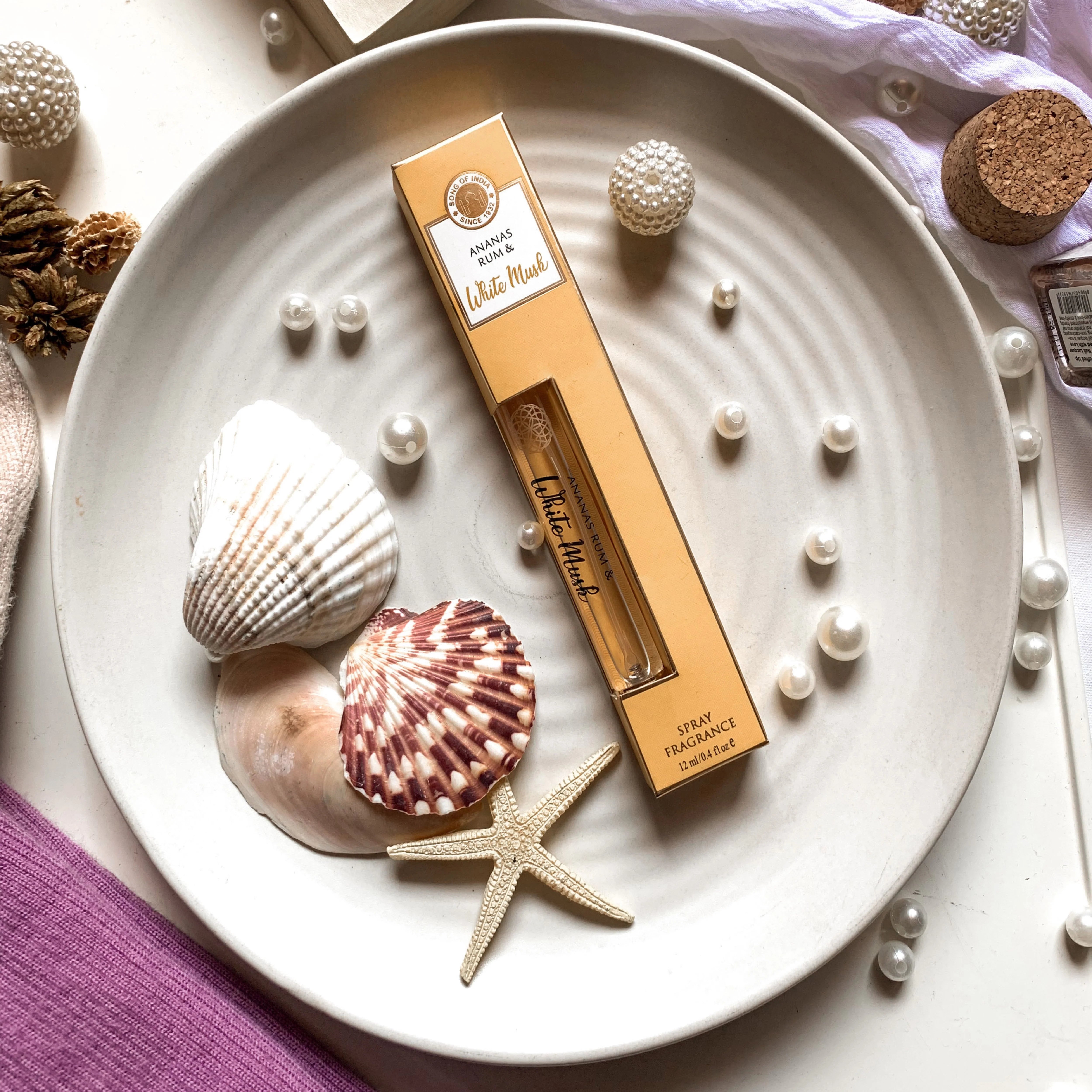 White Musk & Ananas Rum Eau de Parfum - Travel Size